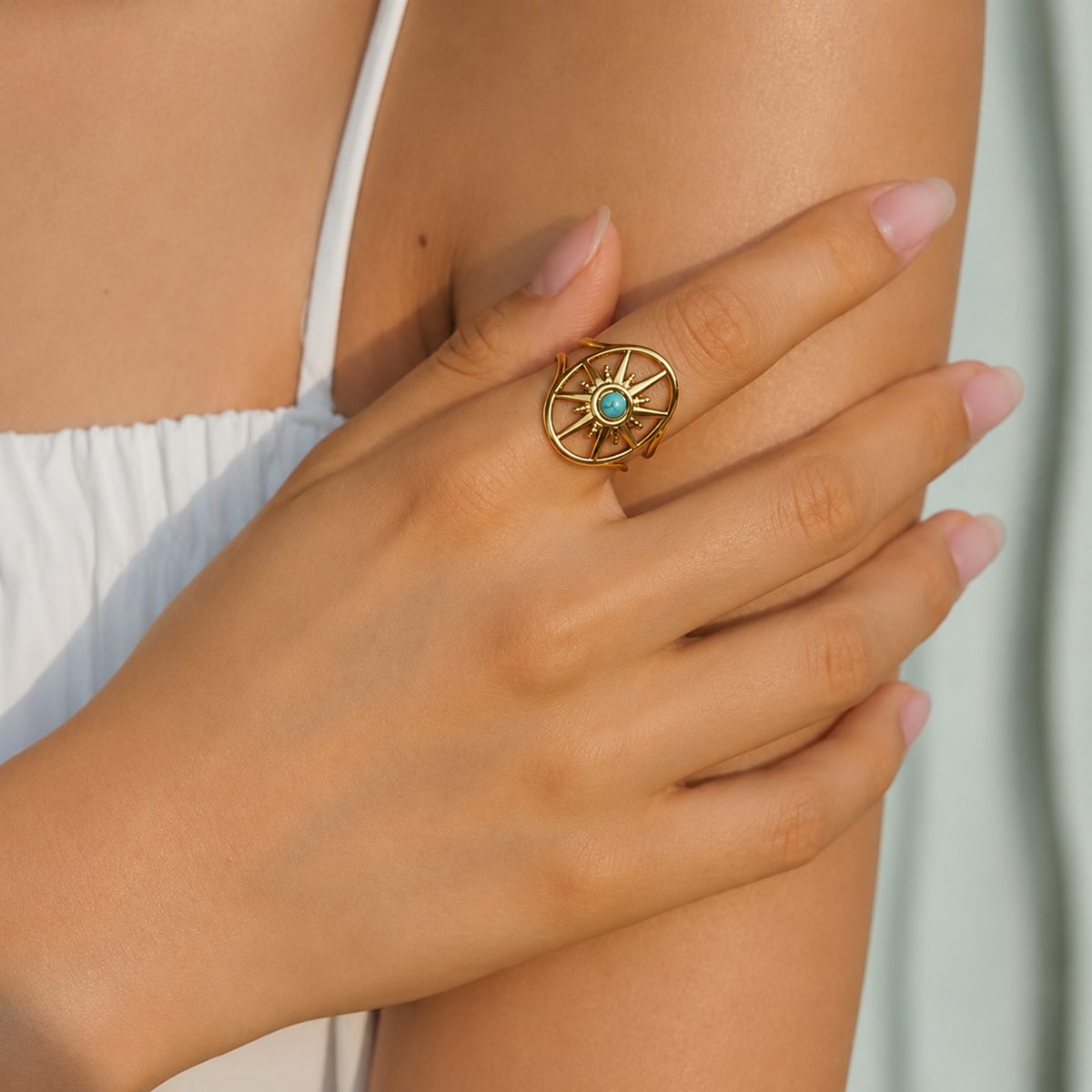 Malaki – Anello in acciaio anallergico placcato oro 18K con pietra verde tonalità malachite